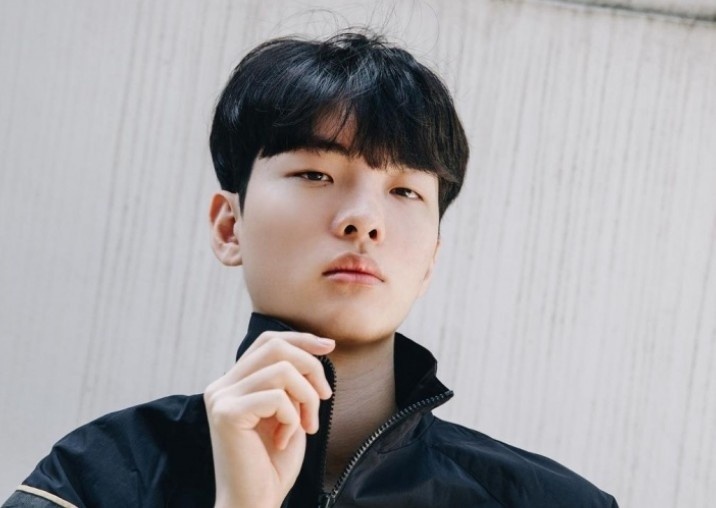 你以为哥不会唱歌吗？！Rascal深夜演唱《月亮代表我的心》