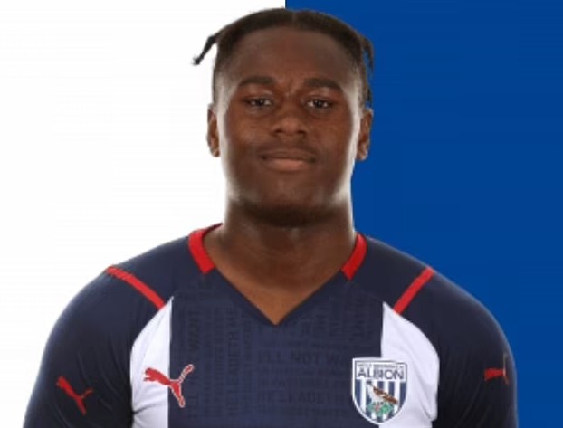 邮报:拜仁多特纽卡等队均有意西布朗17岁“新卢卡库”克莱里