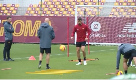 斯皮纳佐拉恢复有球训练,球员今夏遭遇跟腱断裂重伤