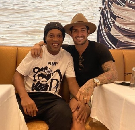 ?小罗ins晒和帕托合照并写道：“总是很高兴见到你！！@pato”