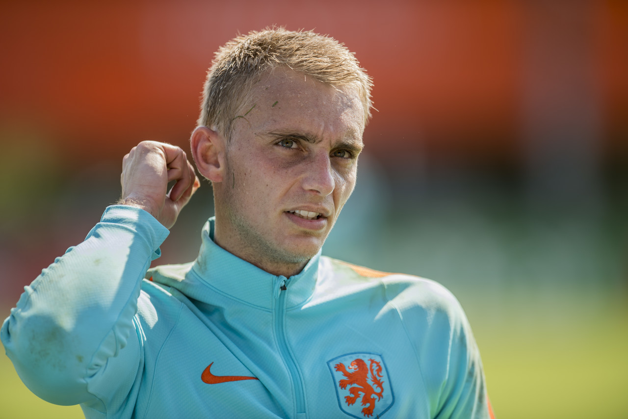 荷兰队官方:博古伊斯等退出,西莱森、贝尔温、伦施递补入选