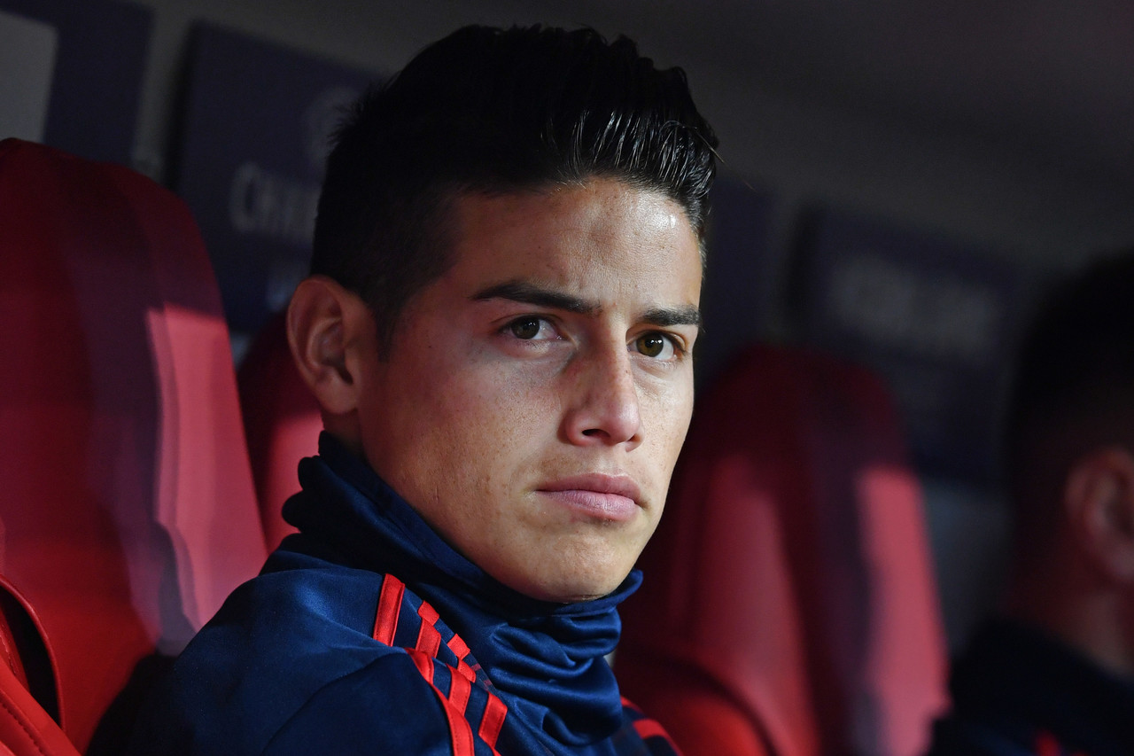 赖扬官方：J罗右侧第十根肋骨部位挫伤，需要几天时间恢复