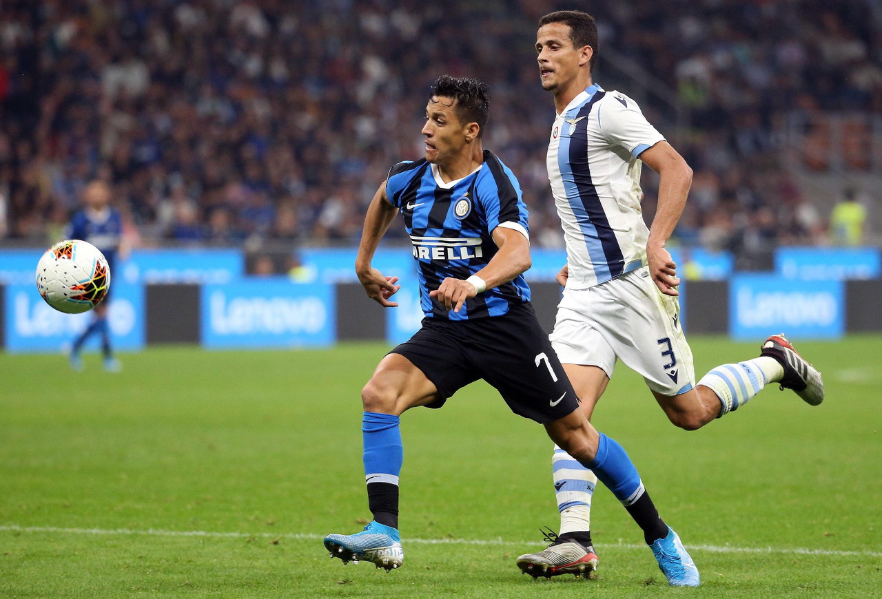 卡萨诺：桑切斯个人能力依旧很强，无能的人才批评他