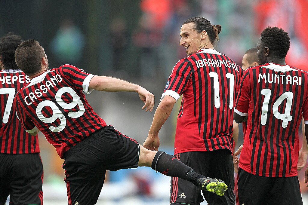 卡萨诺：米兰4场欧冠表现令人难以置信，证明意甲是欧洲第五联赛