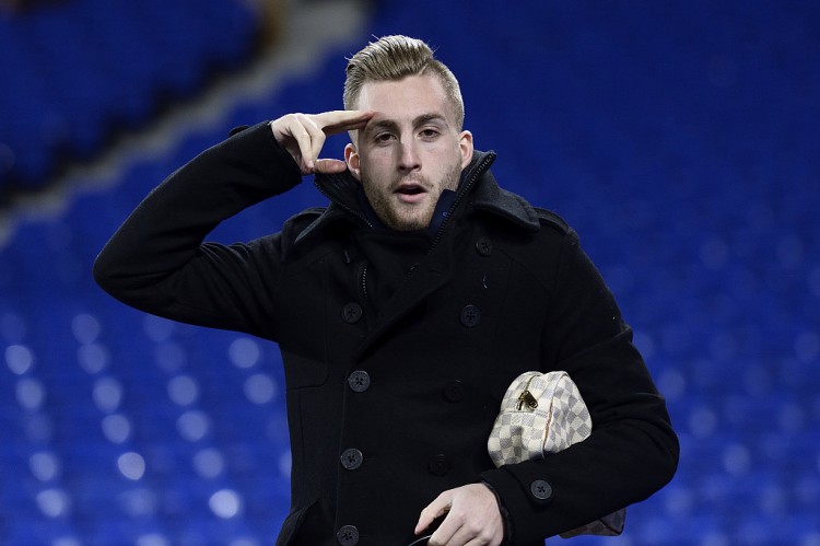 德乌洛费乌:生涯最强队友是梅西&哈维&小白 我与梅西关系非常好