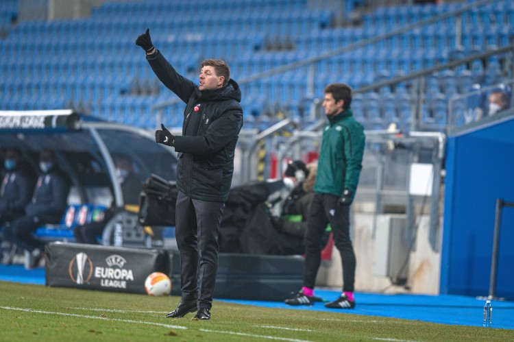 天空体育:杰拉德对于执教维拉持开放态度