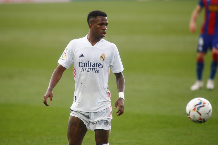 阿斯报：维尼修斯在皇马阵中年薪第3低，皇马准备赛季末给他加薪