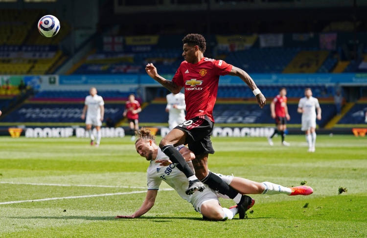 哈格里夫斯:拉什福德青木替补利于球队平衡 战曼城将有7人防守