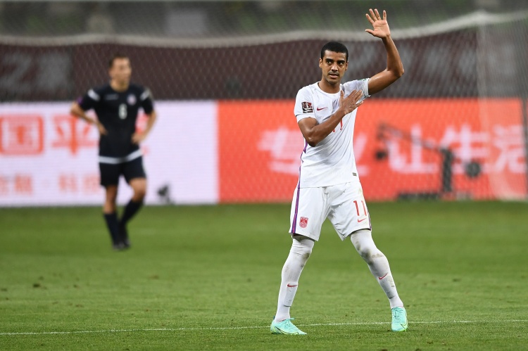 中澳之战后阿兰将请假回巴西看家人,其他归化球员返回中国