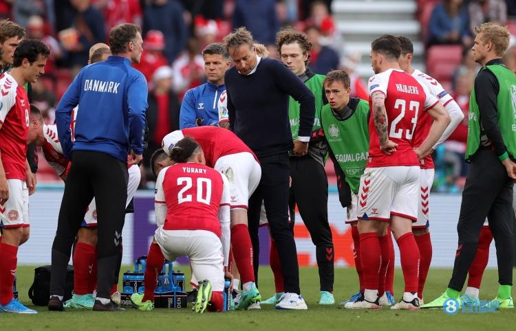 丹麦主帅:埃里克森事件考验了团队的价值观,我们的精神很棒