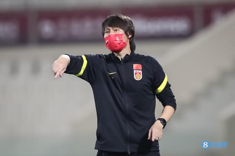 津媒:中阿之战谁把握机会能力好一些,胜利的天平就会向其倾斜