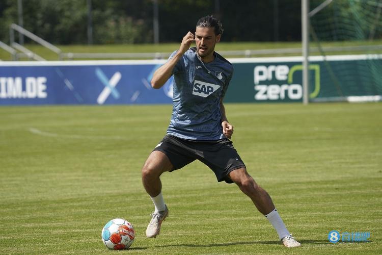 罗体:罗马寻求引进格里利奇,那不勒斯和米兰或转向其他目标