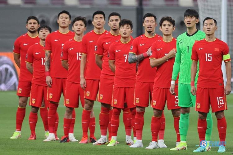 马德兴：中国足协已正式向国际足联提出开放球场，正在等待批复