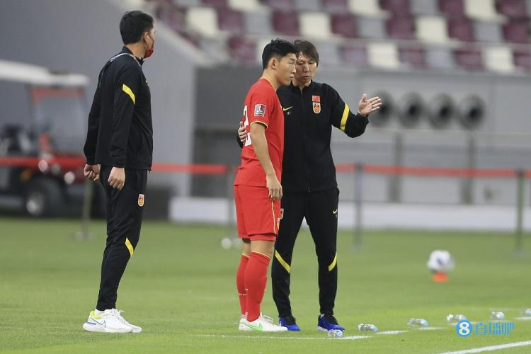 连媒:足协最需解决的是联赛问题,出线无望的国足要放次要位置了