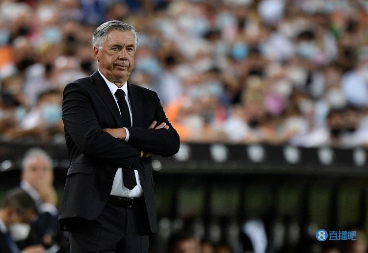 维尼修斯:安帅曾‘威胁’我说再丢球权就把我换下