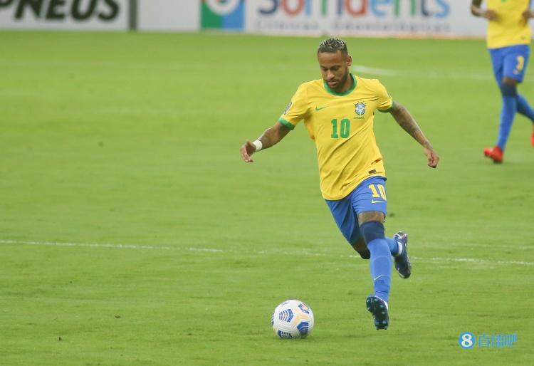 巴西足协官方：内马尔左大腿内收肌不适，将缺战阿根廷