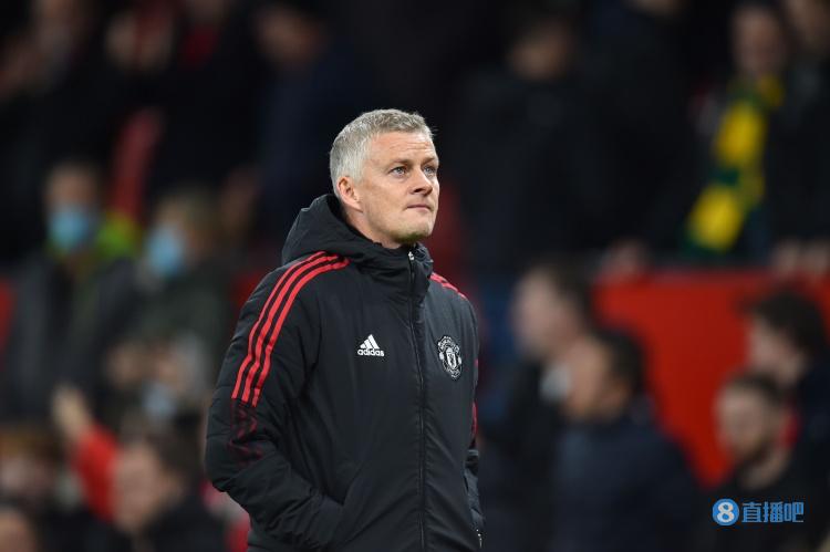 内维尔:曼联是不会选择孔蒂的,他们有着围绕索尔斯克亚的计划