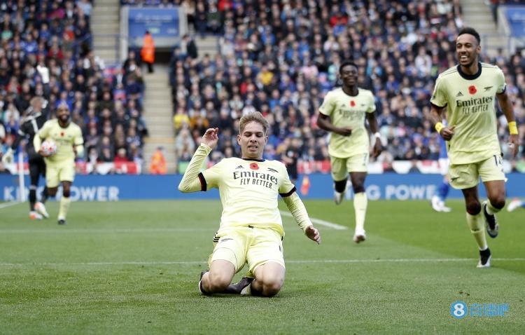 史密斯-罗对阵沃特福德全场数据：打进唯一进球&传球成功率96%