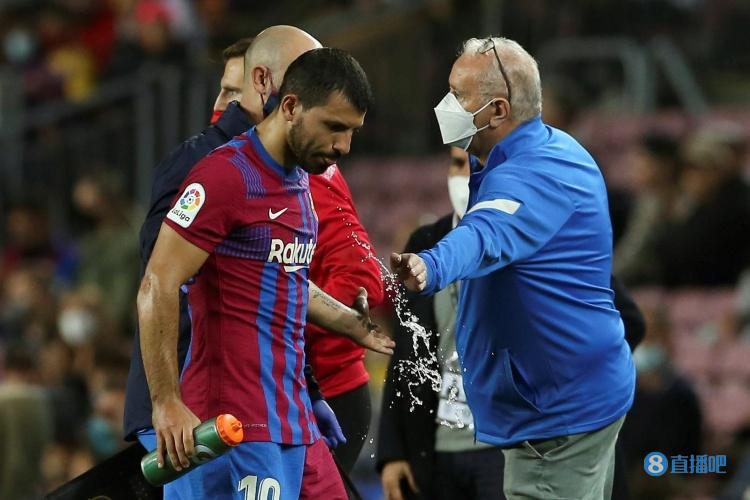 世体:巴萨没有特别伤病引援条款可用,只能等到冬窗再签人