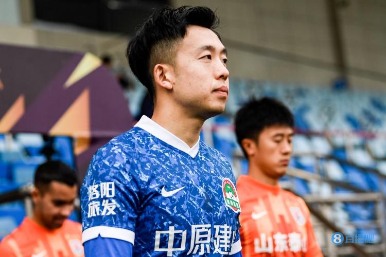 马兴煜:不应去找裁判的原因,我们第二回合还有机会