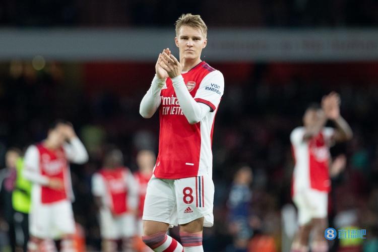 厄德高解释为何注销推特账号:上面太多屁话,没必要看