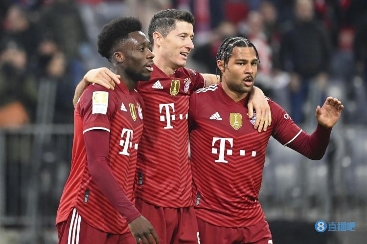 拜仁今年已打进100粒联赛进球,距1977年科隆所创纪录仅差一球