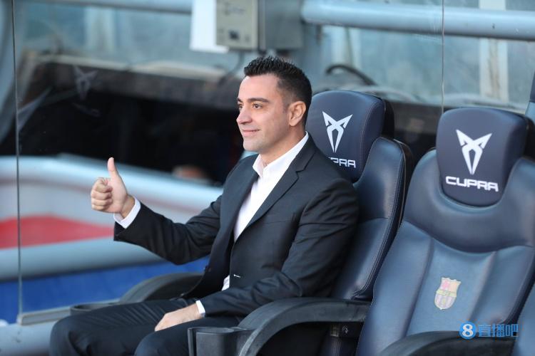 阿斯:哈维要求暂缓冬窗转会运作,直到他评估完现有阵容