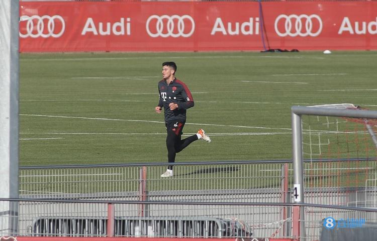 sport1:法兰克福希望补强防守中场位置,体育总监有意引进罗卡