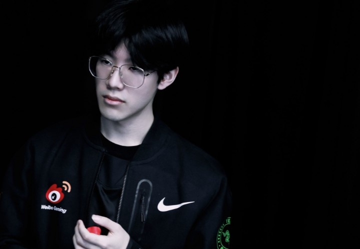 TheShy单杀蚊子：怎么一直在我前面，太装了你