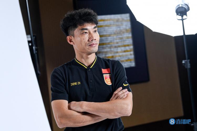 北青:郑智退役实际只差正式宣布,他将完成A级教练员培训