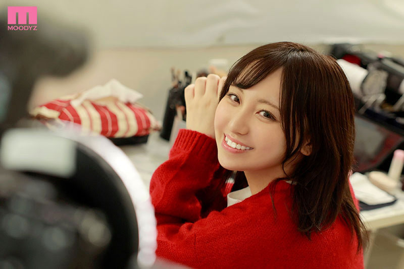 MIFD-210肉感大奶少女”清水 あんな(清水杏奈)”为了3P拍片圆梦