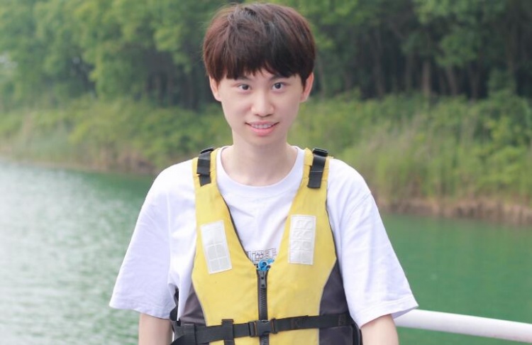 Doinb:某队不是换一个打野就能解决问题