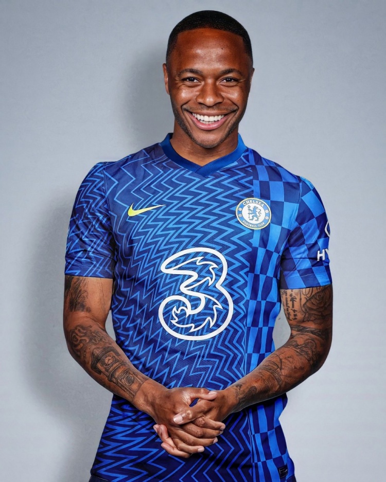 【转会中心】Day27：快乐男孩今日体检，凯恩是莱万潜在替代者