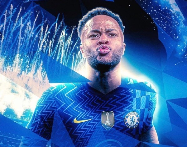 斯特林不只是快乐男孩！会跑位的他：还是欧洲杯英格兰大腿