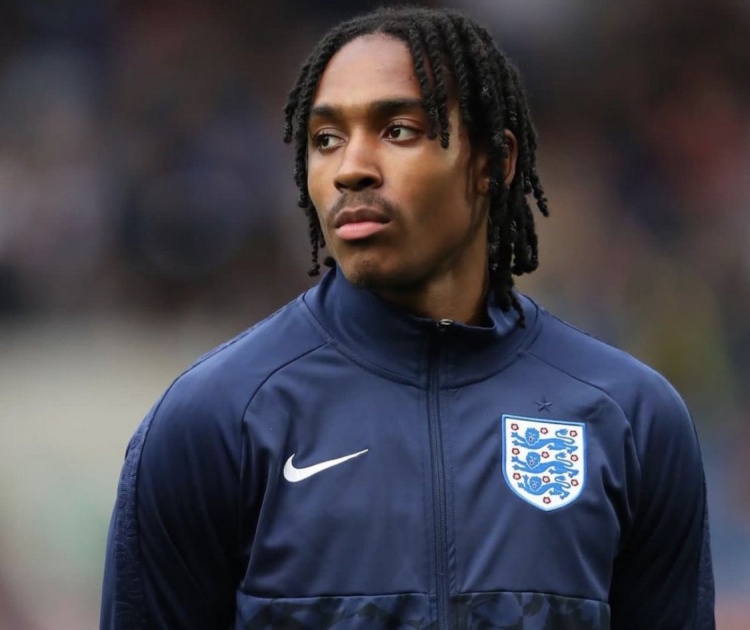 Here we go！罗马诺：热刺签米堡边卫斯彭斯，总价略低于2000万镑