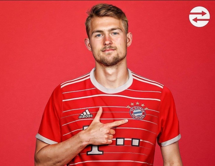 记者：拜仁&尤文就德里赫特转会达协议，转会费8000万欧+奖金