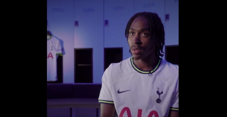 斯宾塞:能为热刺踢球是梦想成真,我的一切都是关于足球的