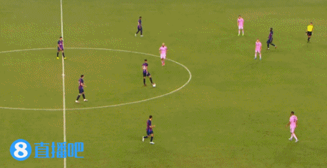 拉菲尼亚“喂饼”梅开二度,法蒂面对双人包夹轻松挑射破门!