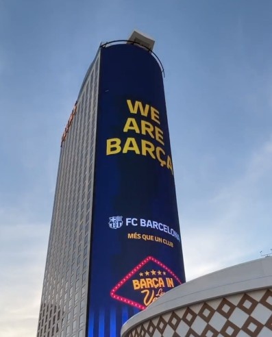 喊话!巴萨酒店外完整投屏:别担心美凌格,这发生的事就留在这