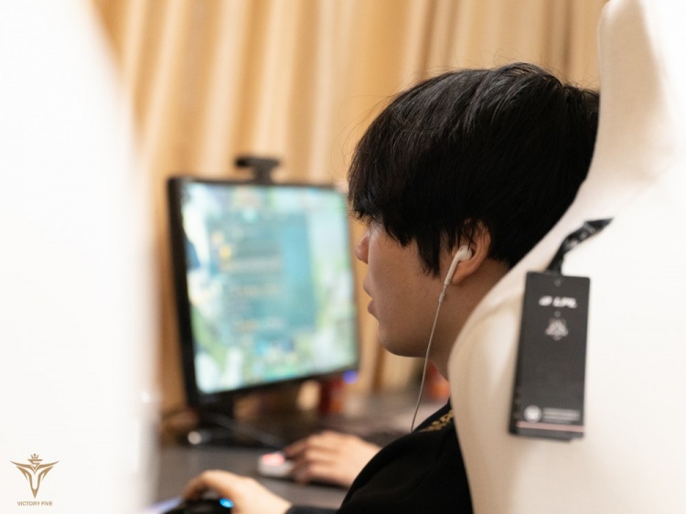 V5赛前返图:每场都全力以赴 冲!