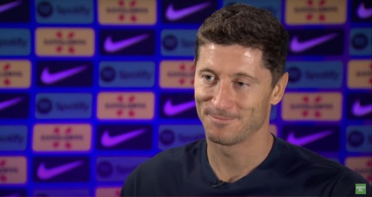 莱万:这届世界杯对梅西很重要他会拼尽全力,这对波兰将是挑战