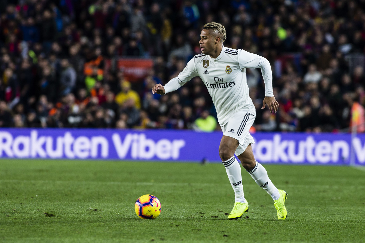 阿斯报:皇马给马里亚诺传递明显信息,球员不在俱乐部的计划中