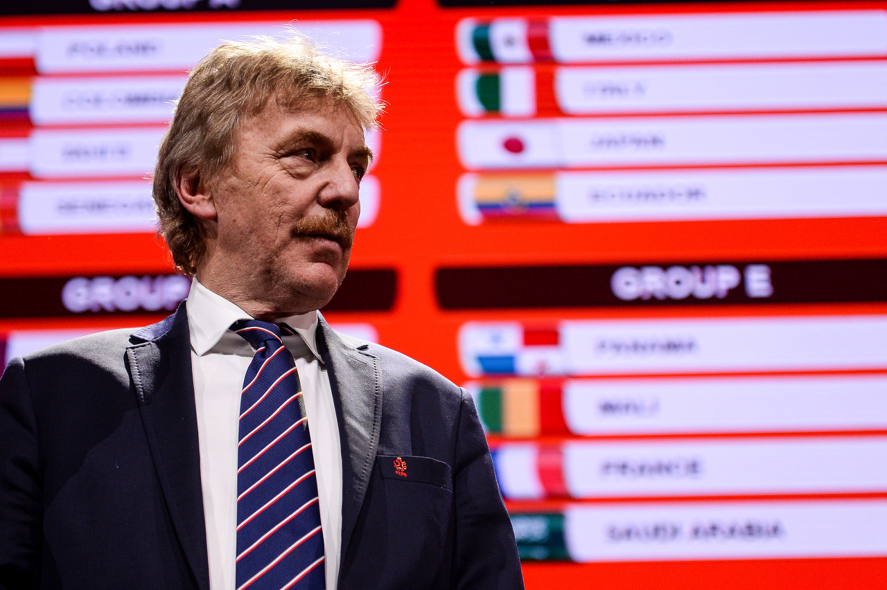 博涅克谈莱万加盟巴萨:接过梅西内马尔的衣钵,这是一个好选择