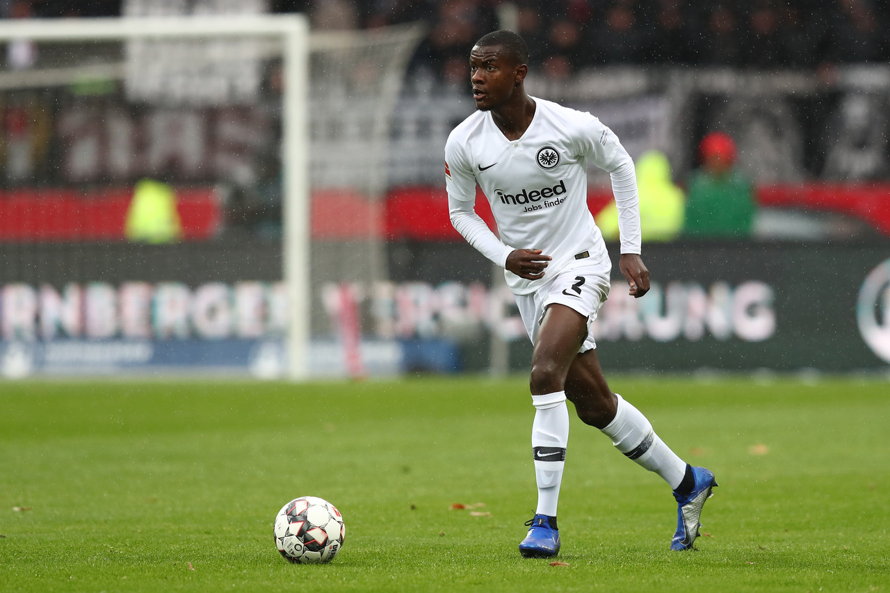 罗马诺：AC米兰有意法兰克福22岁中卫恩迪卡