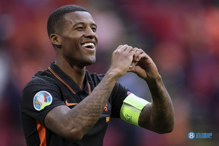 迪马:巴黎对维纳尔杜姆要价1000万欧,希望买方全额承担球员薪水