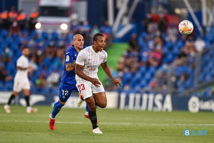 记者:孔德即将加盟切尔西,巴萨已经出局