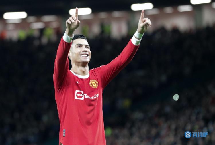 西尔维斯特：曼联最好能留下C罗，因为他是更衣室的重要人物