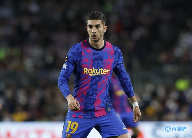 每体:费兰有信心能达到很高的期望,梅西和苏亚雷斯都给了他建议