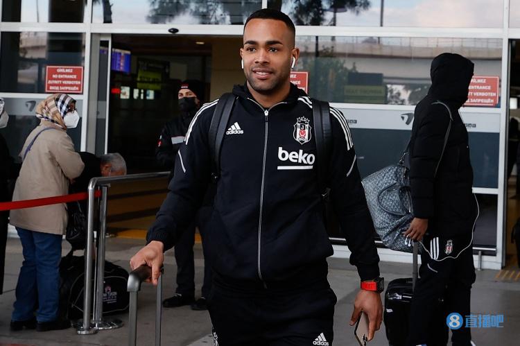 巴媒:特谢拉接近回归达伽马 期待签下一份短期合同