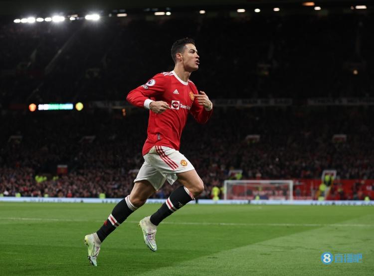 记者:C罗希望加盟一支进球不单单靠他的球队,他想得到支援